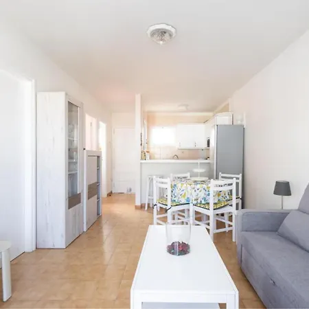 Live Bajamar Marianne La Luna Apartment