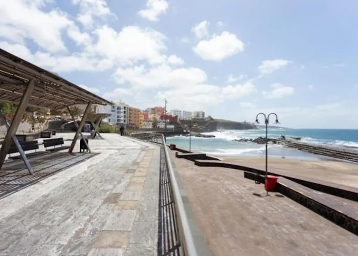 Live Bajamar Luna 公寓 *